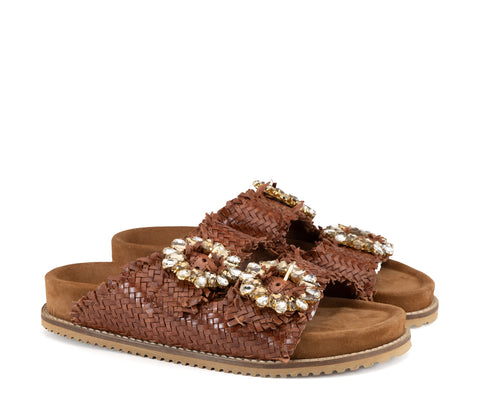 AGRA 7435